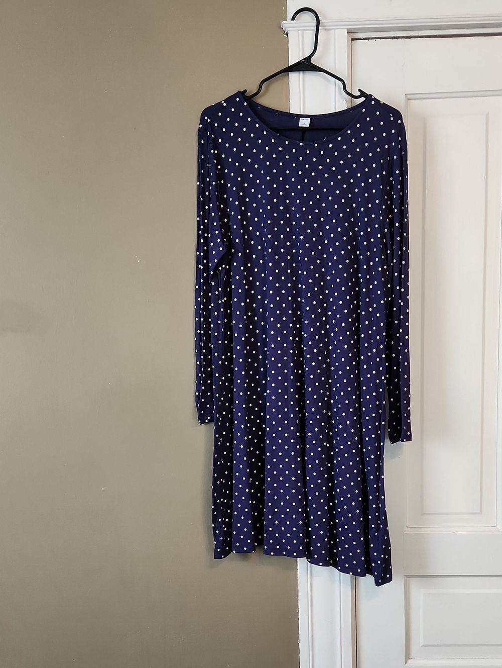 Old Navy Polka Dot Long Sleeve Dress